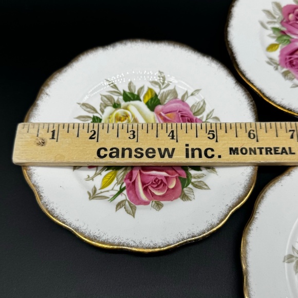 Queen Anne Lady Sylvia 6" Dessert Bread Plates(Set of 4) Bone China England - Picture 4 of 5